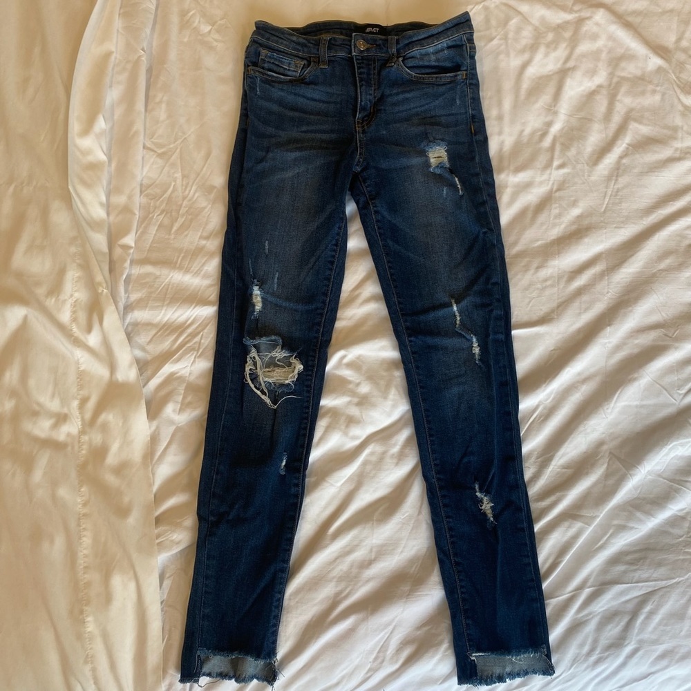 VERVET Ankle Skinny Fit Ripped Jeans
